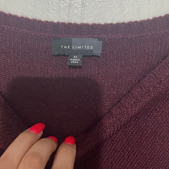 Sweater  - Picture 4 of 5
